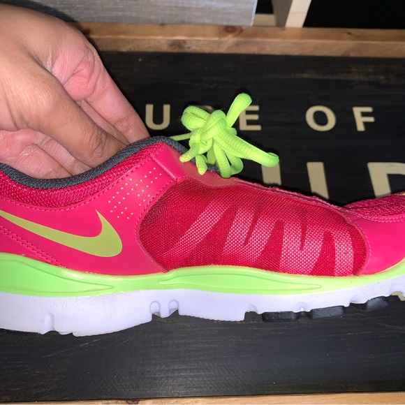 Nike Training Flex TR2 Women's Cross Trainers - Picture 4 of 5